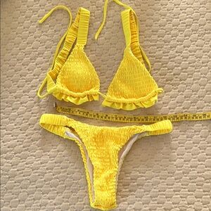 NW Yellow Ruffled Bikini Size Medium